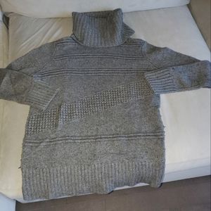 DVF gray turtleneck